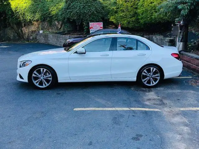 2015 Mercedess-Benzz C-Class C 300 4dr Sedan 74,490 miles