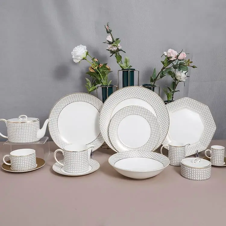 Top Selling Fancy Dinnerware Set New Design Fine Bone China Dinnerware Sets