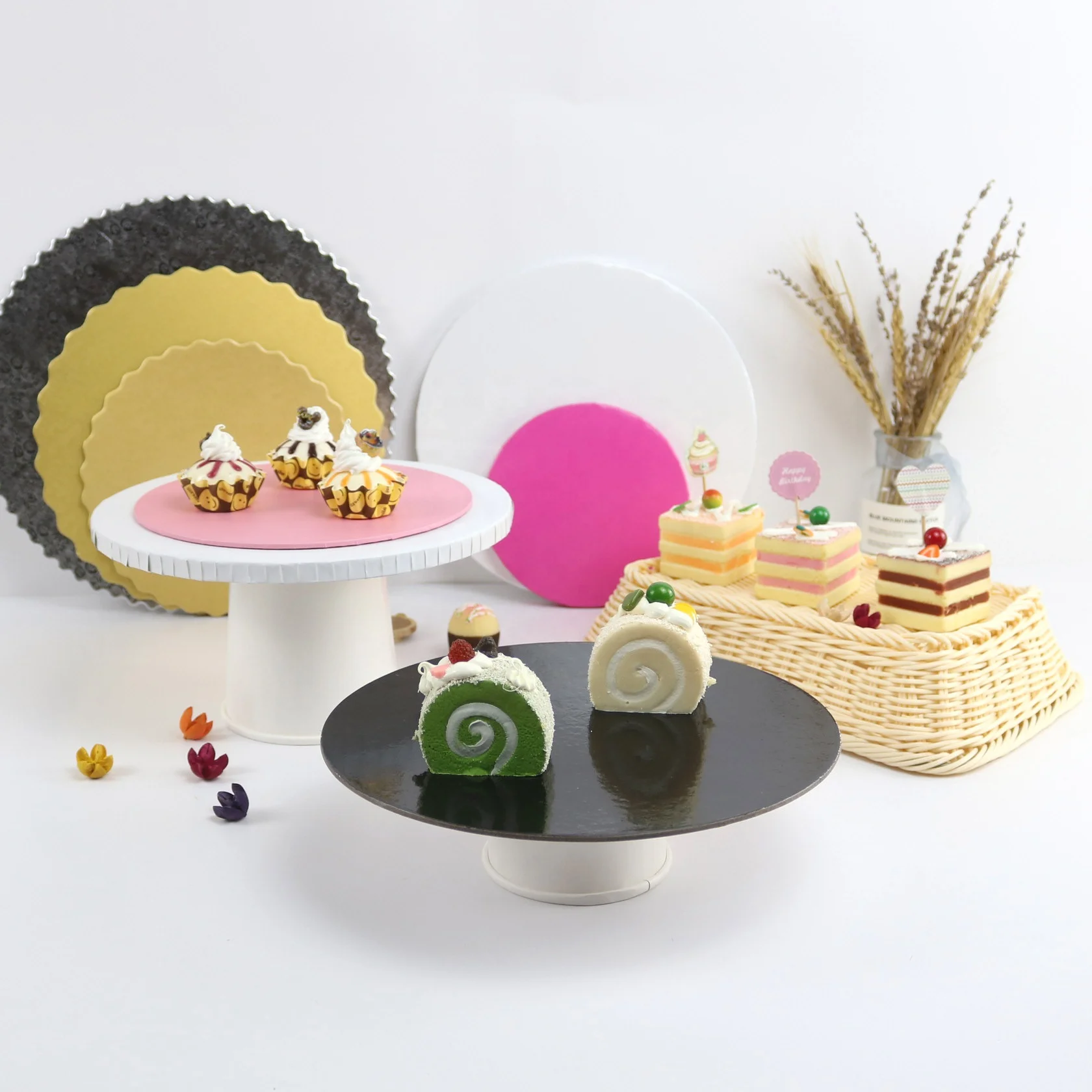 Оптовая цена высококачественные круглые бумажные доски для торта с узором барабан белого