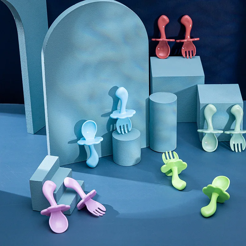 Оптовая продажа без Bpa пластиковая короткая ручка подходит для кормления детей набор ложек и вилок детской посуды