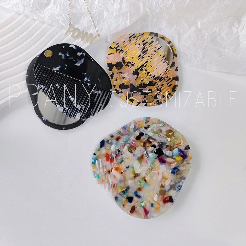 PDANY Custom High Quality Pocket Mini Mirror Portable Makeup Mini Comb With Mirrors for easy make up tools