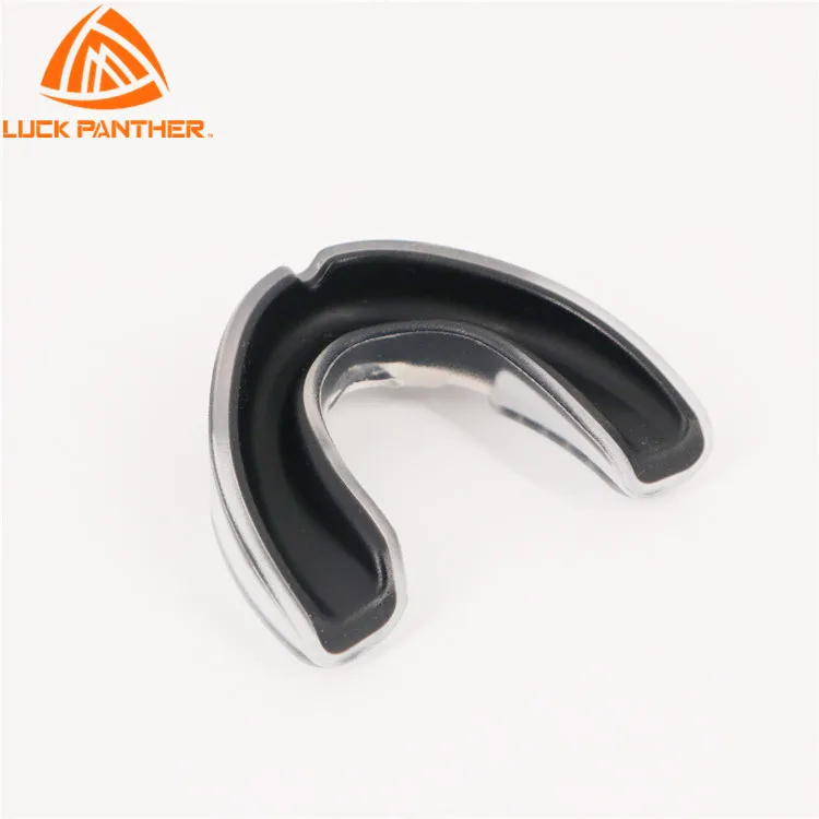 No MOQ ready to ship CE certificate sports mouth guard  eva boxing football mouthguard