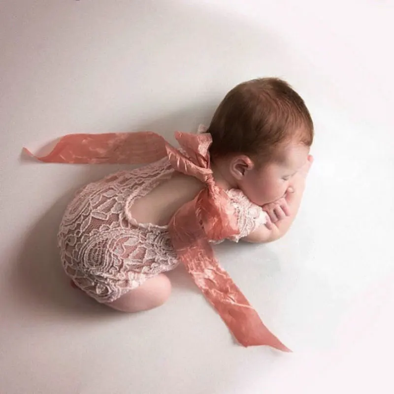 Baby Girls Photography Props Lace Ribbon Bow Rompers Newborn Girl Photo Shoot Outfits Infant Princess Girls Lace Romper Costume