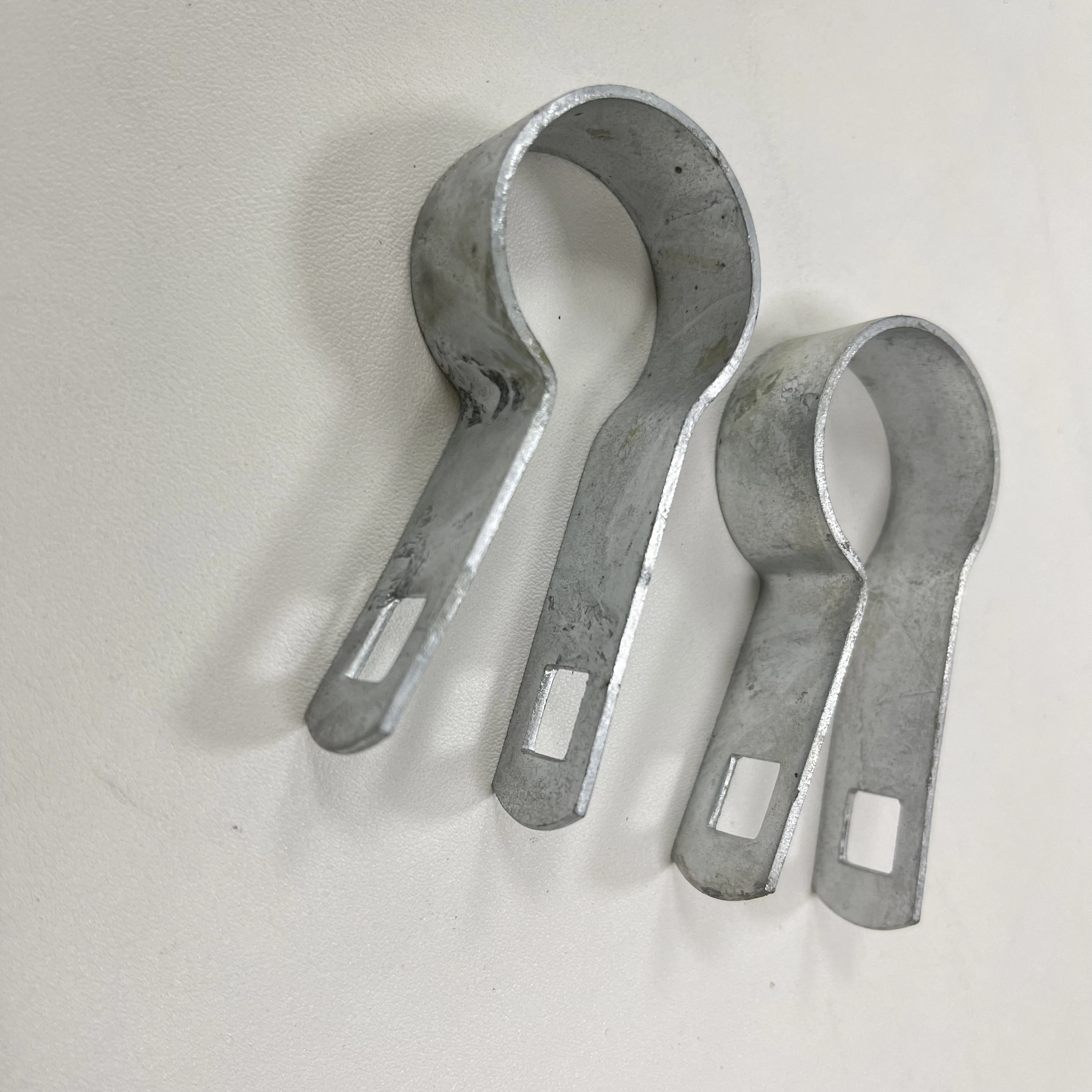 Stable Hot Dip Galvanized Clips and clamps for iron Fence  from  Zhejiang