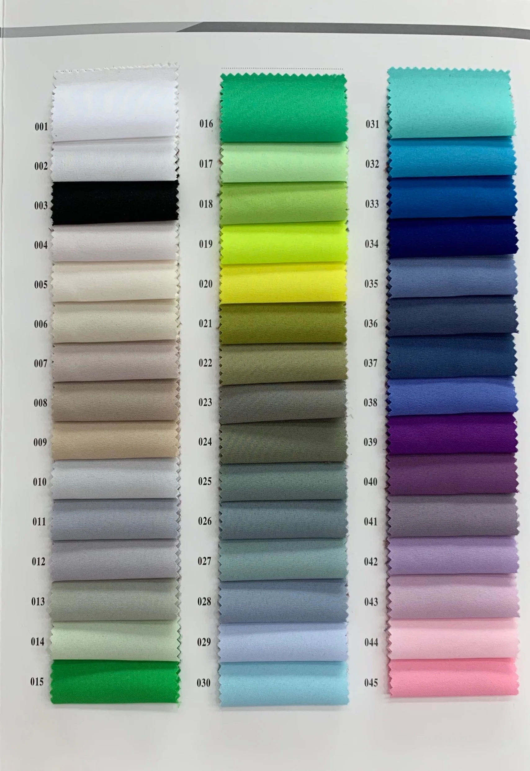 wholesale in stock TPU Membrane laminated bonded knit 3 layers strength Softshell 75D pongee fabric for outdoor coat