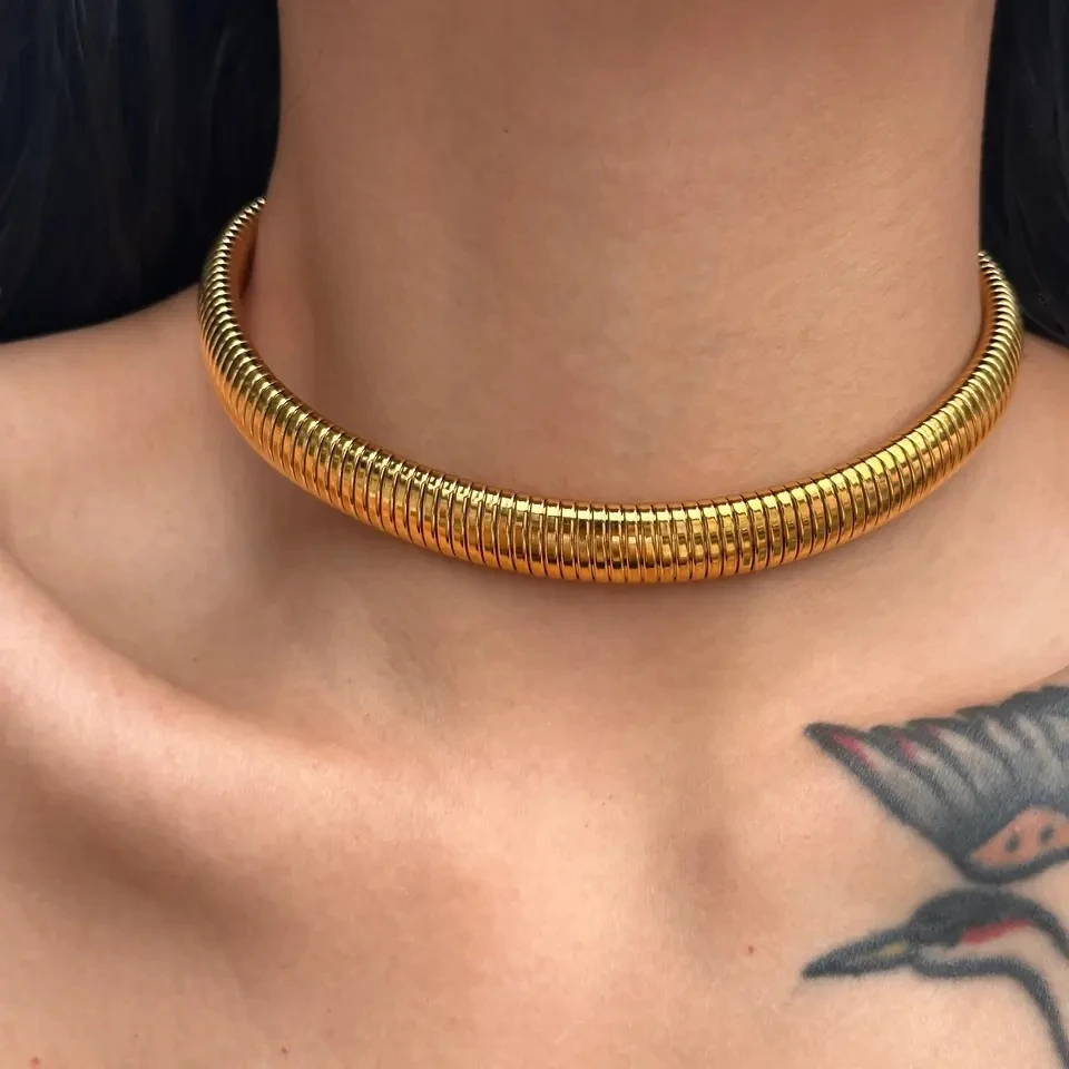 2023 New 18k Gold Plated Tarnish Free Stainless Steel Vintage Gypsy High Quality Silver Stretch Choker Necklace For Women