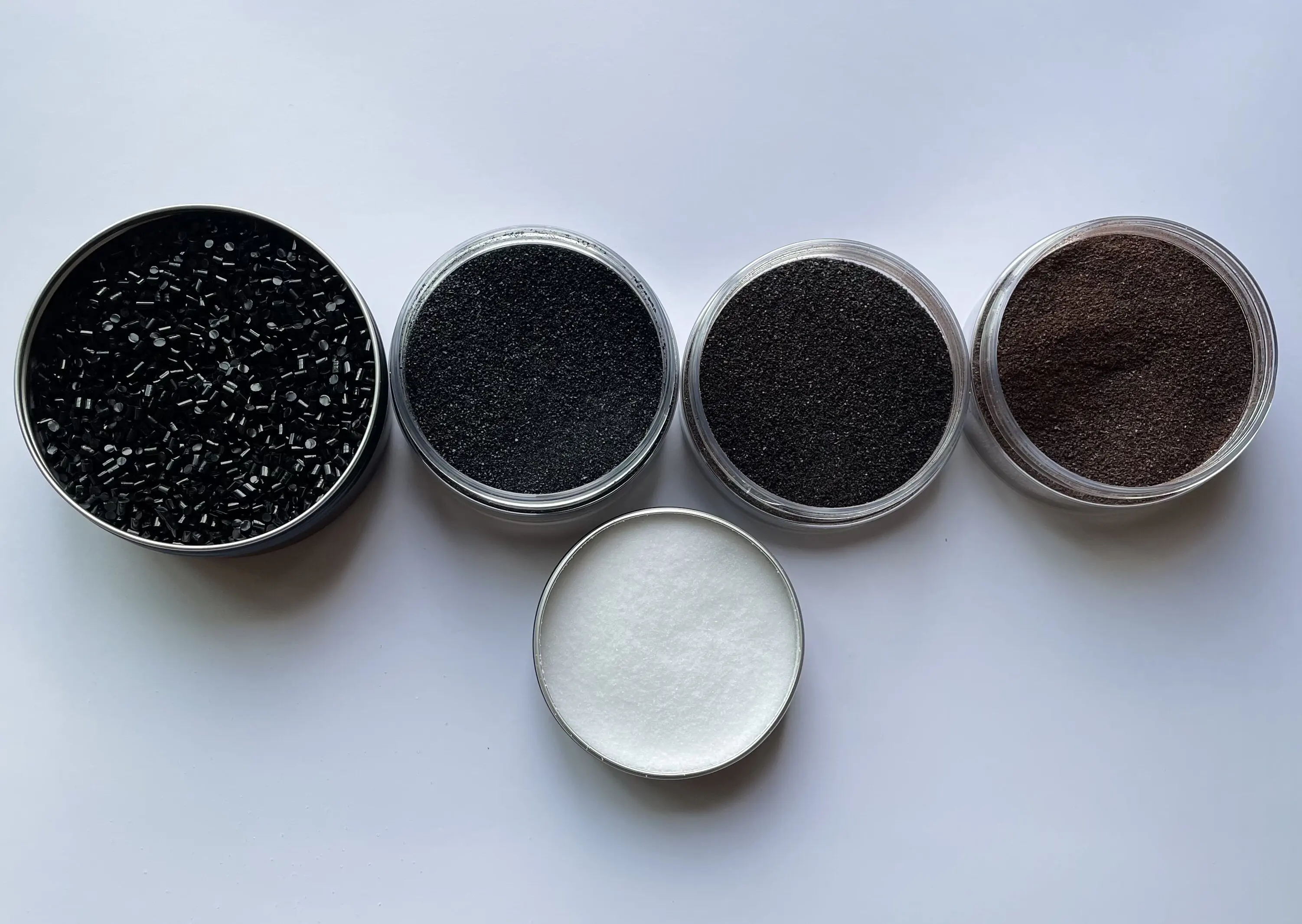 100g Italian Keratin Glue Grains White/Black/Brown Keratin Hot Melt Fusion Glue Sticks Beads for Making Hair Extensions