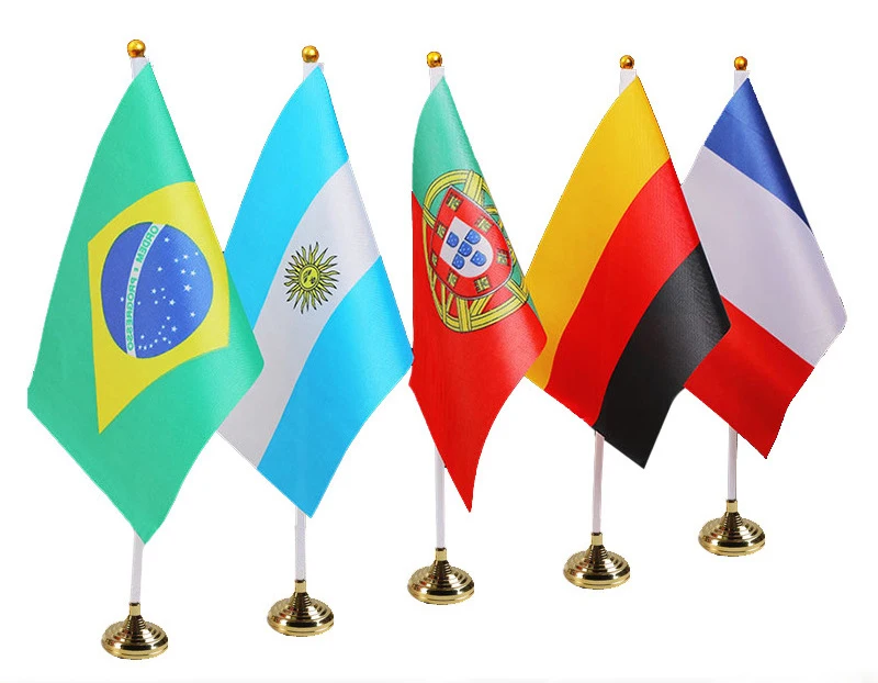 Custom LOGO 15*21 CM office national flag polyester small flag plastic flagpole with base table flag