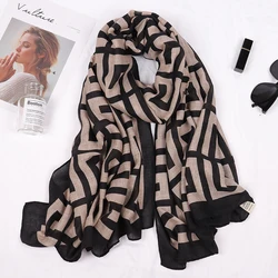2018 Big colorful leaf printed Cotton tassel Lady latest  beach Shawls Women Scarf