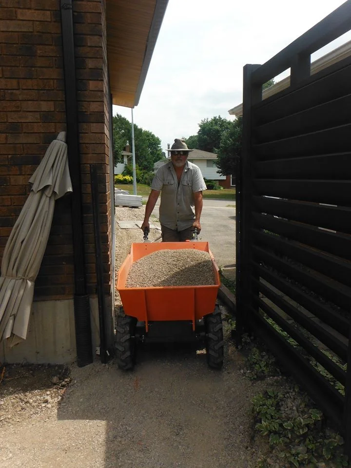 KONSTANT Agricultural Gas Powered Mini Dumper 250kg Motor Wheelbarrow Construction Concrete Power Buggy Small Dumper