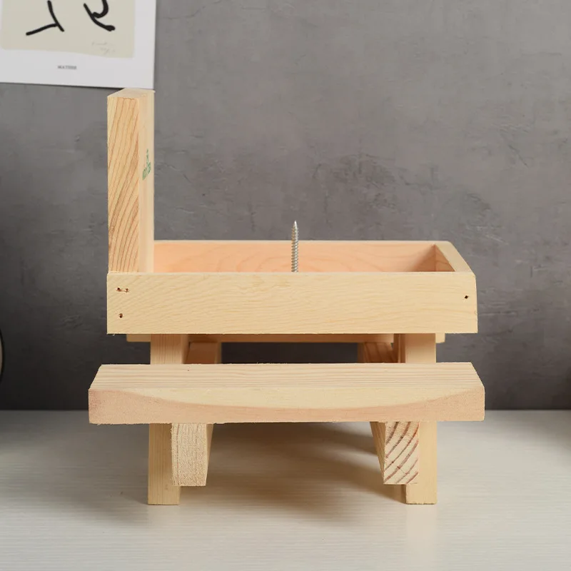 
Squirrel Picnic Table Feeder, Lalafancy Wooden Picnic Table Feeder for Squirrels with Corn Cob Holder, Squirrel and Chipmunk Gif 