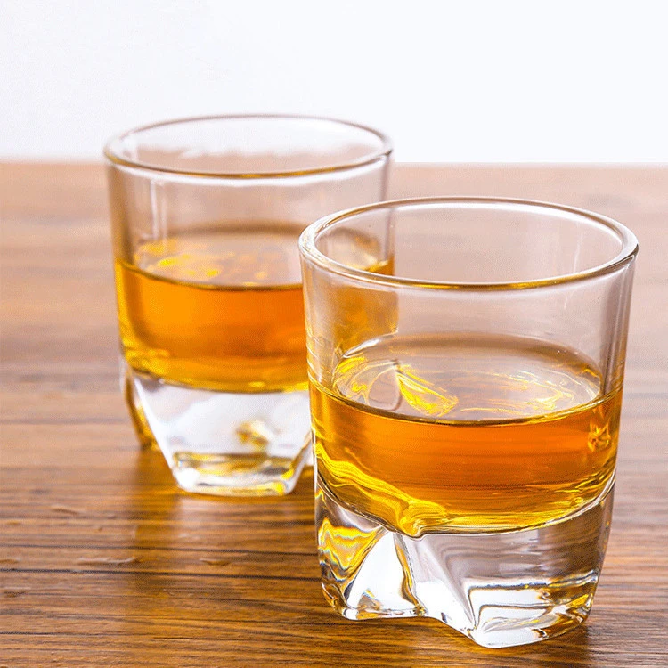Amazon Hot Sale Clear Whisky Glasses Cups Crystal Rock Shot Glass Whiskey Glass
