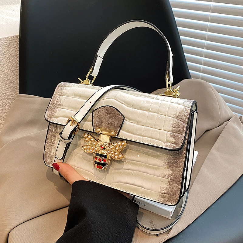 Factory Famous Designer Branded Bee Purse 2023 Trendy Lady High Quality Stone Pattern Luxury Purse Handbag