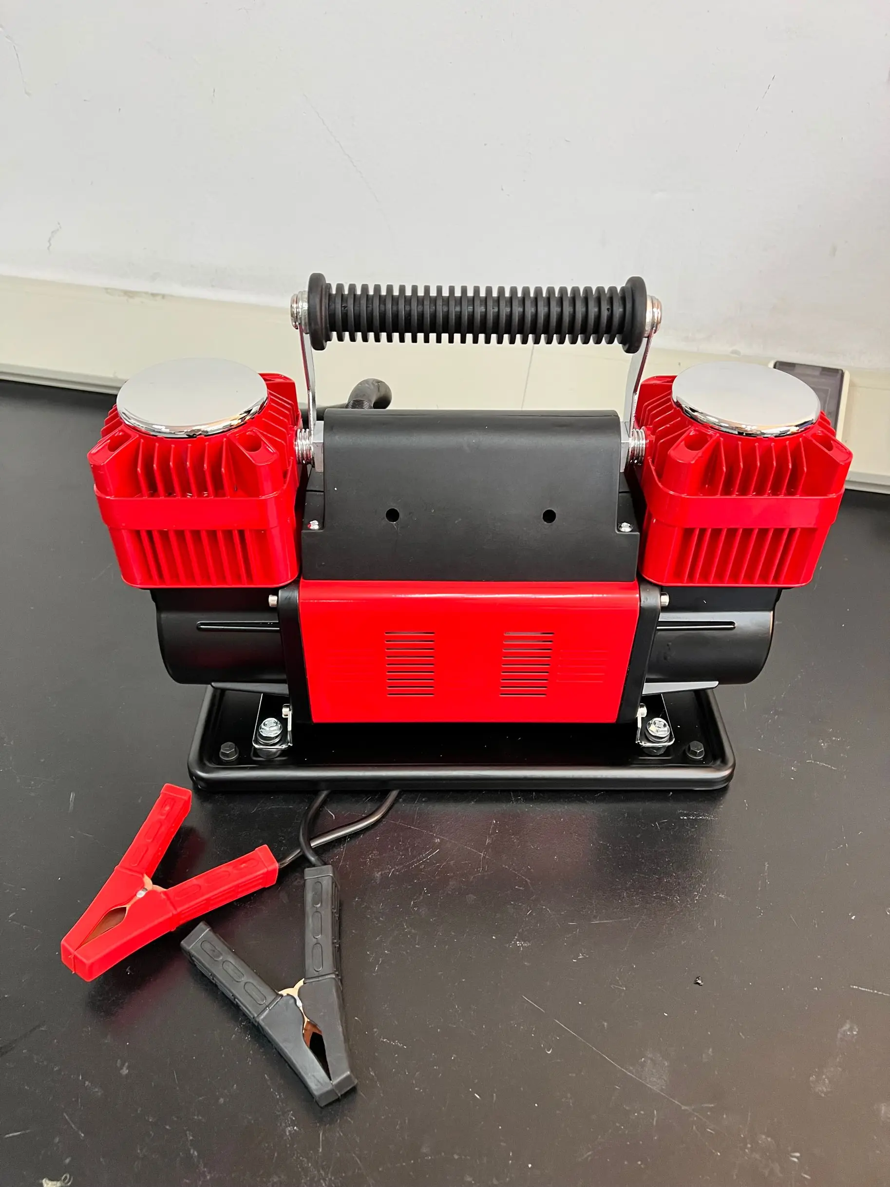 300L/MIIN Fast Inflating Heavy Duty Car Tire Inflator Pump Double Cylinders Full a Tyre In 40SECS 150PSI 12V/24V