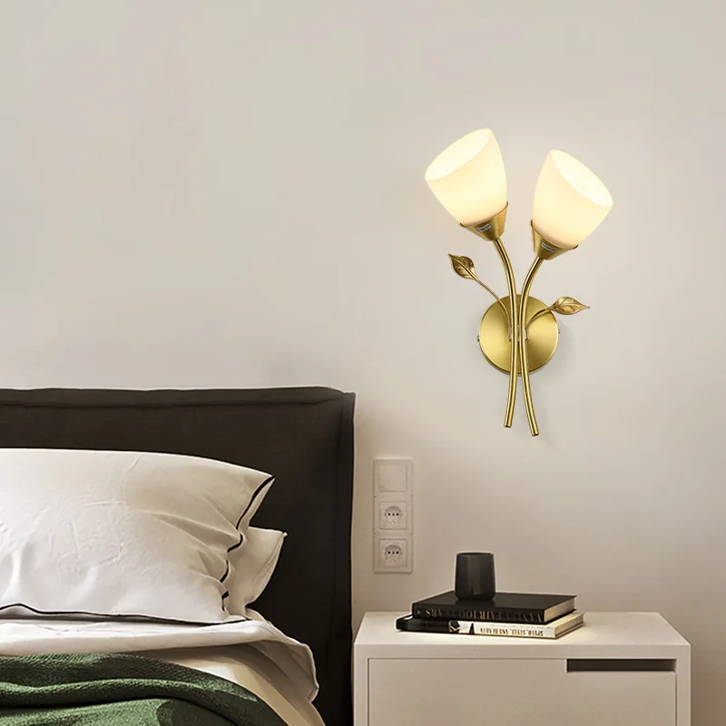 Art Deco Indoor Decorative Wall Light Gold White Glass Lampshade Wall Lamp Sconce for Home Living Room