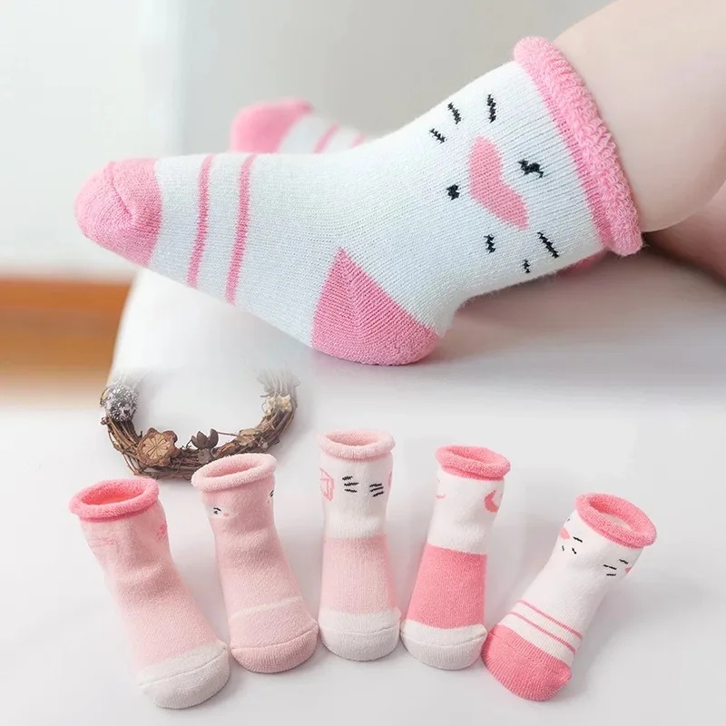 Cartoon design organic cotton 0-3 years newborn baby socks knit baby socks