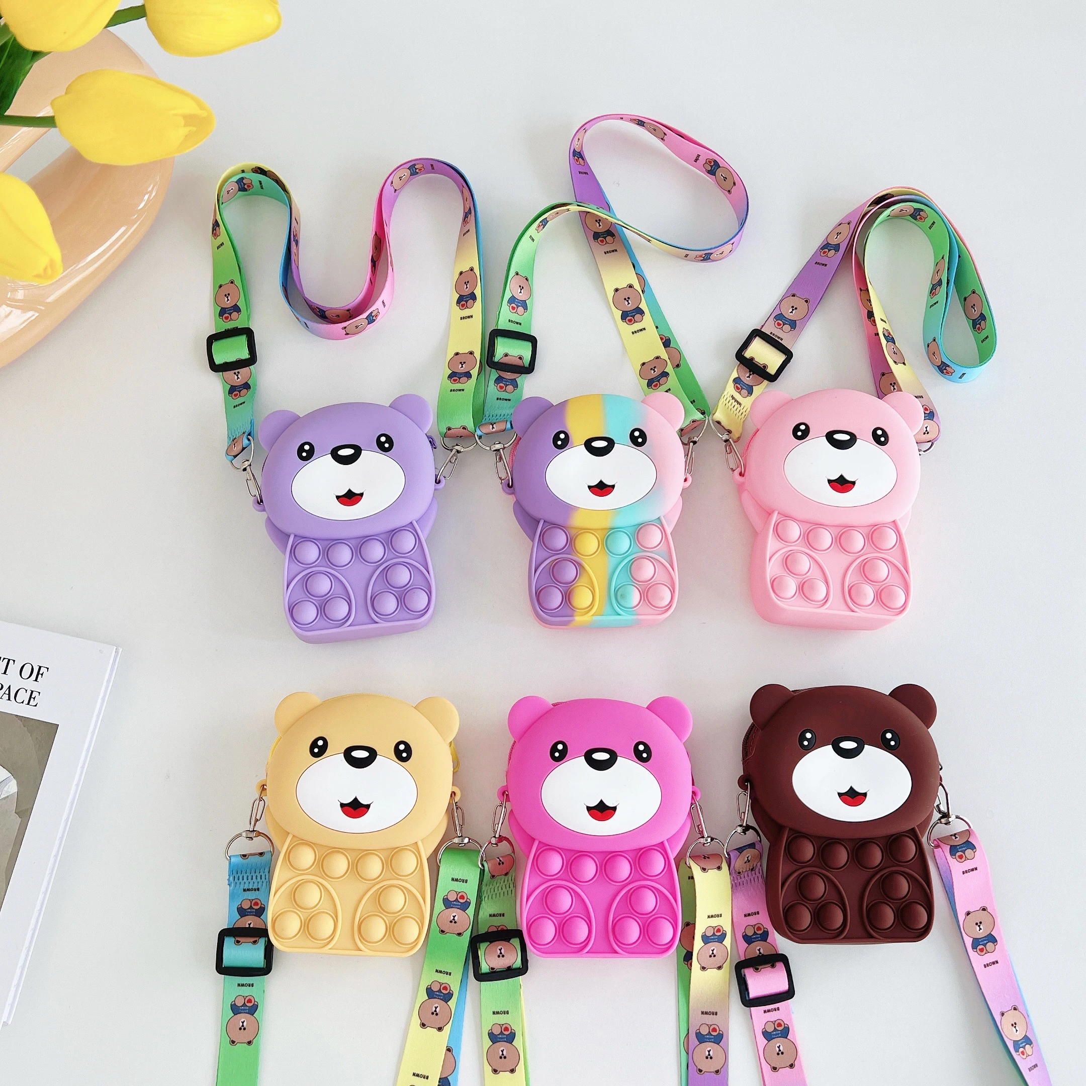 Waterproof Stress Relief Coin Purse Cartoon Bear Silicone Shoulder Bags for Kids or Ladies
