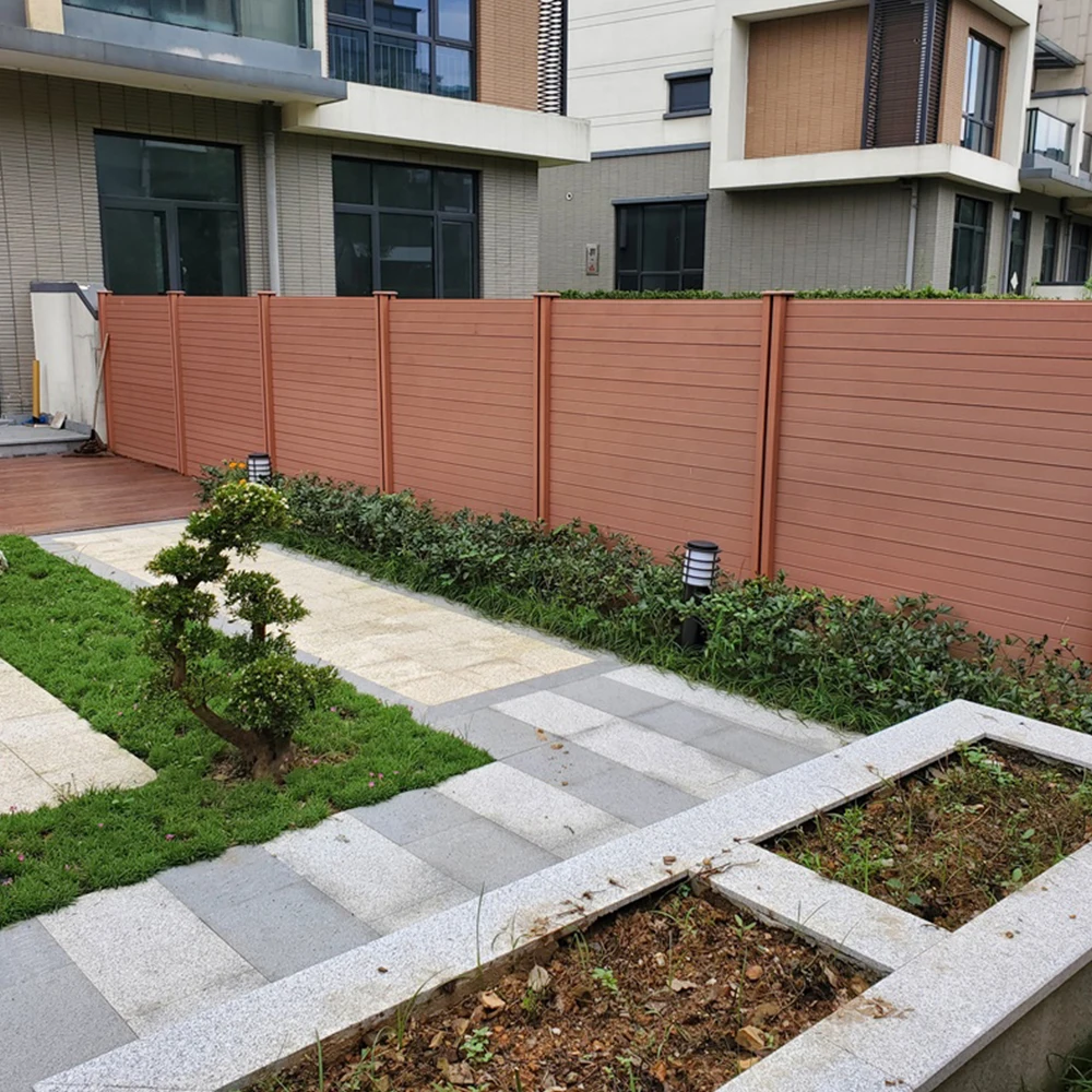 Factory Wholesale Composite Wood WPC Garden Fence Easily Assembled and Rot-Proof Decorative Fence Boards