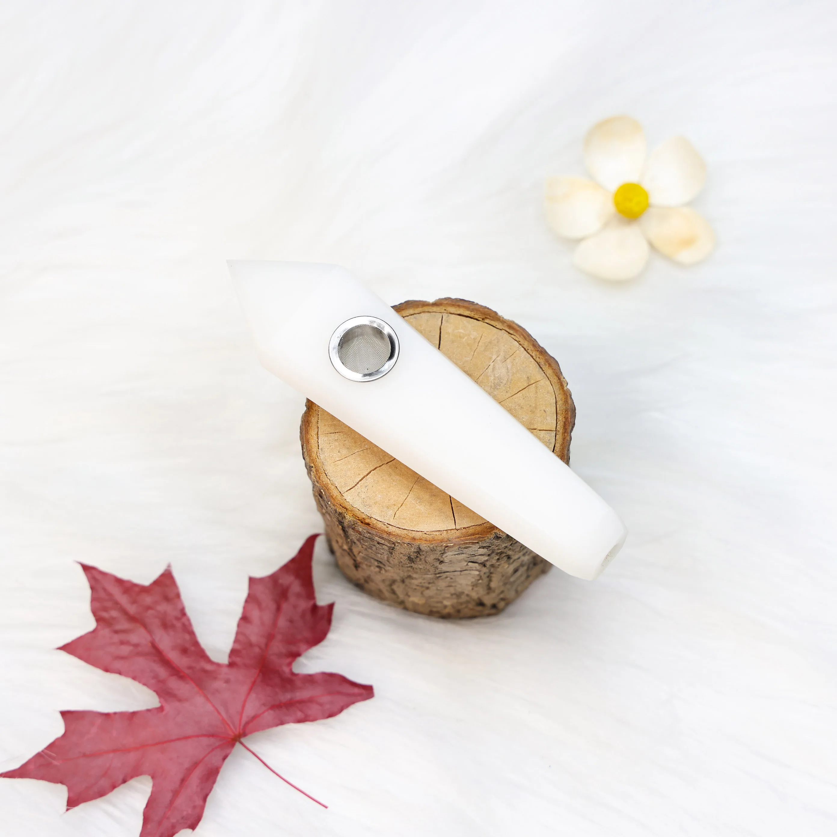 
Wholesale low price Natural Custom Gem Crystals Healing stone tobacco Agate Crystal Smoking white marble Pipe 