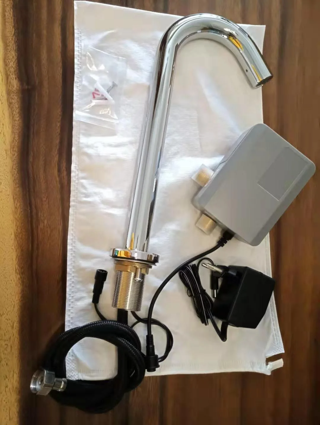 Automatic tap sensor faucet touchfree water save faucet electronic auto faucet infrared water tap