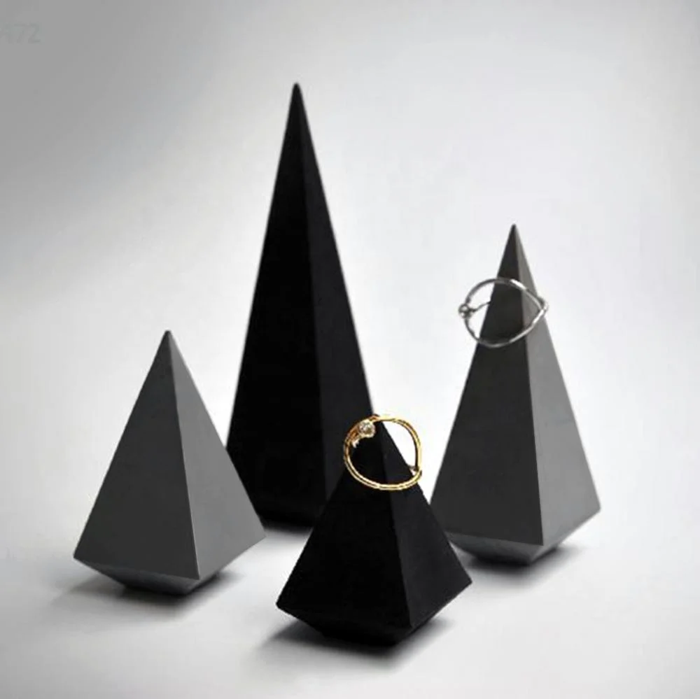 Custom acrylic jewelry stand ring acrylic display stand ring holder jewelry standing