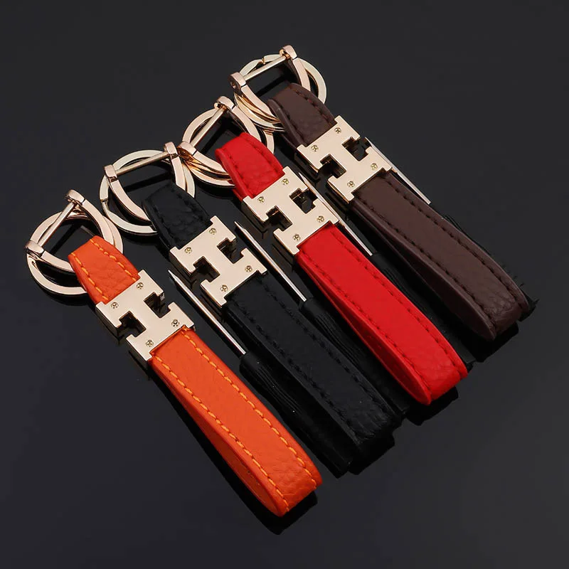 Luxury Presbyopic Leather KeychainHorseshoe Buckle Car Keychain High-end Male And Female Key Chain