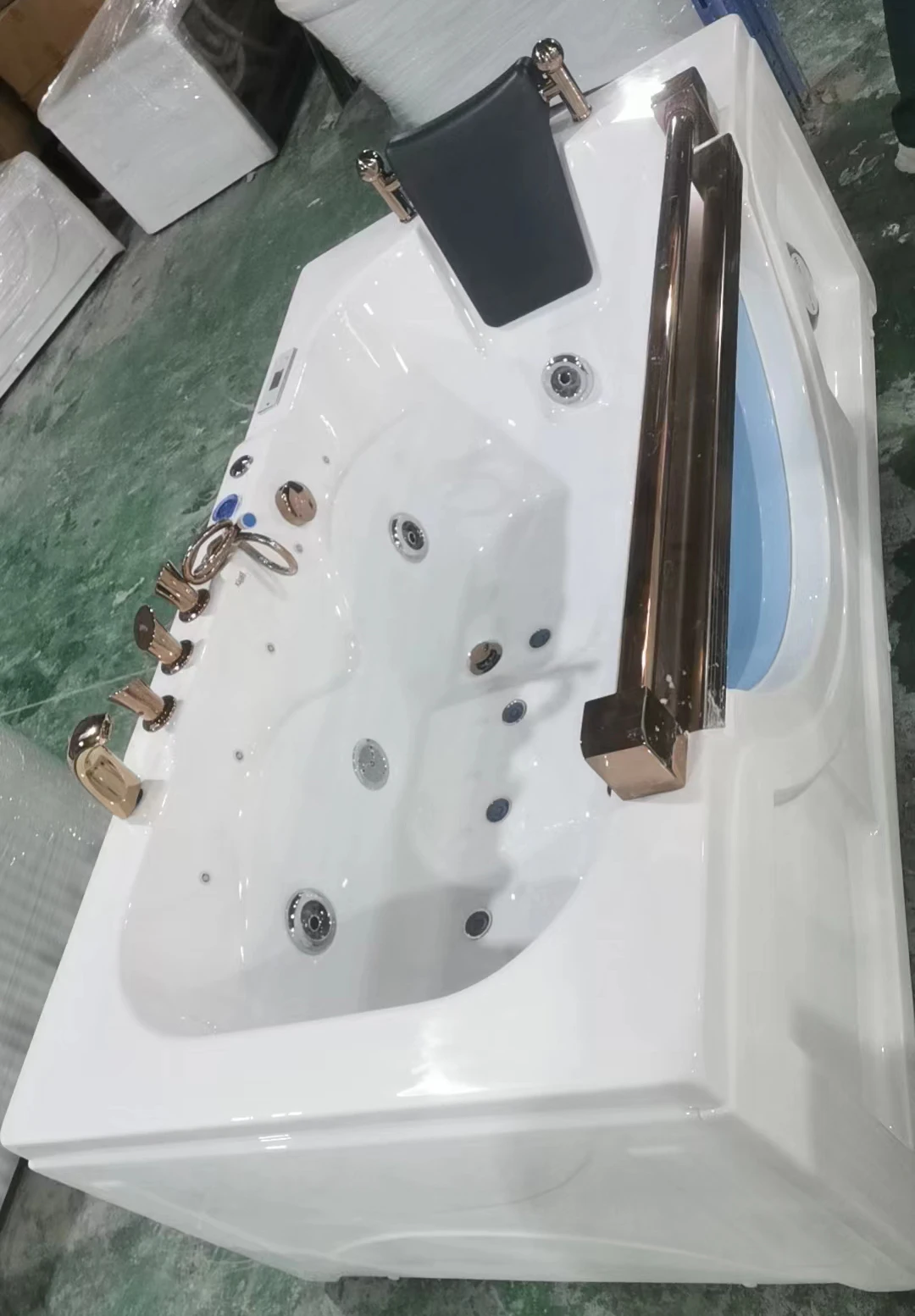 CLASIKAL Luxury independent soaking bathtub with armrest and control panel acrylic rectangular surfing massage bathtub