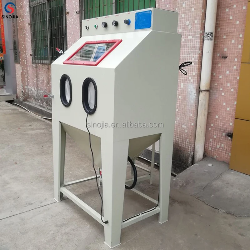 Industrial Use Sandblasting Machine / Rust Removal Dry Sandblasting Machine