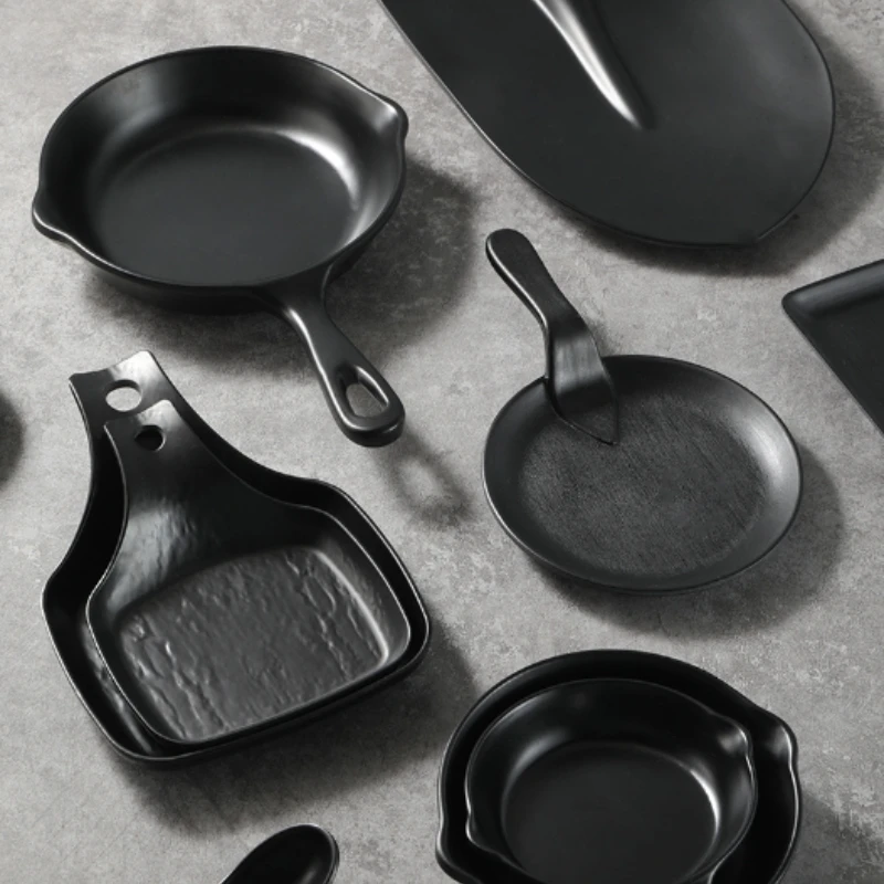 Custom China Manufacturers Cheap Black Melamine Serving Dinner Plates For Restaurant