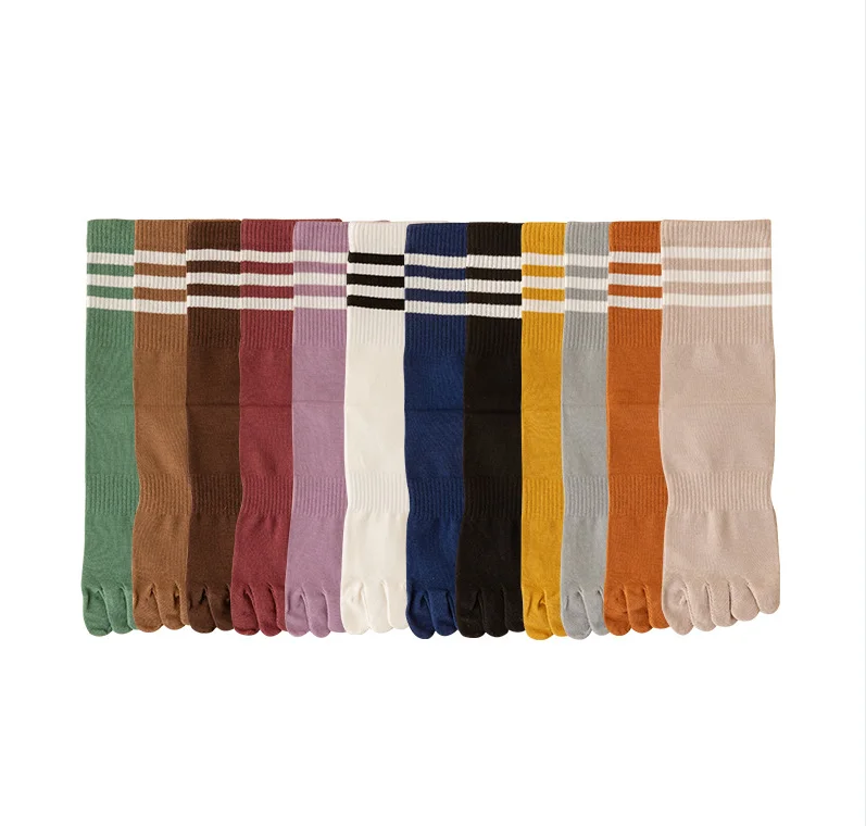 High Quality Custom crew cotton toe separator socks athletic women 5 toe socks