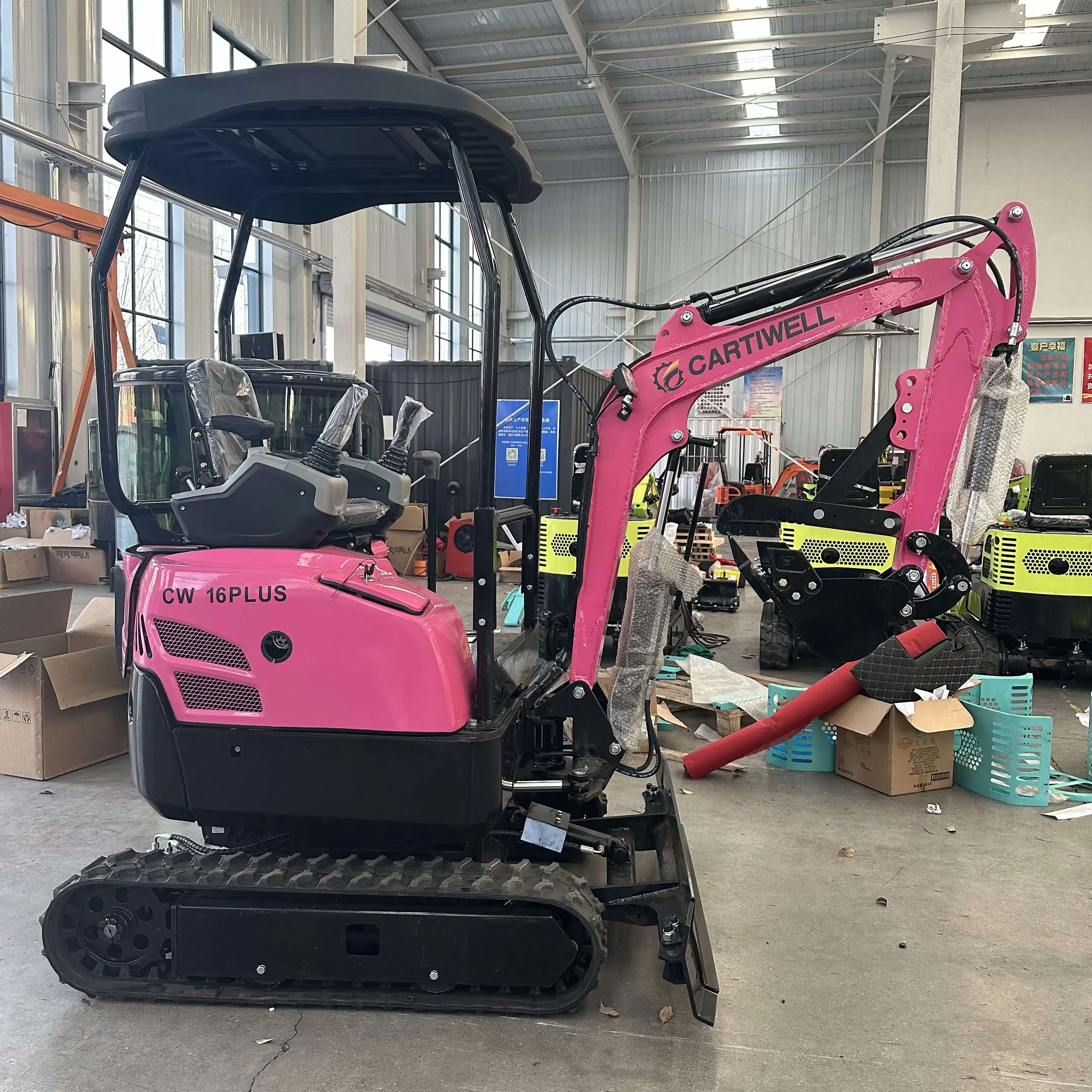 Мини-экскаватор Kubota 2 тонны 5 т