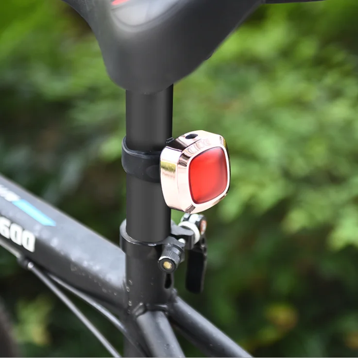 RTS Bicycle smart brake tail light usb charging waterproof cob gravity sensor night riding smart safety warning tail light