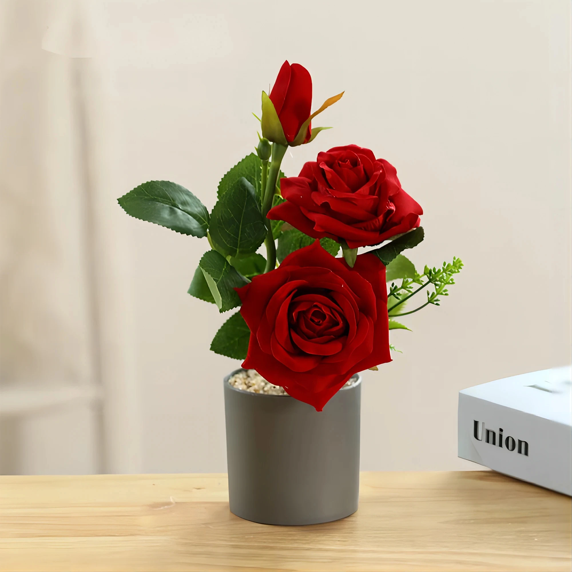 Hot selling Cheap High Quality Artificial Rose Flower Bonsai Mini Desktop Potted Artificial Flowers to Decorate Party