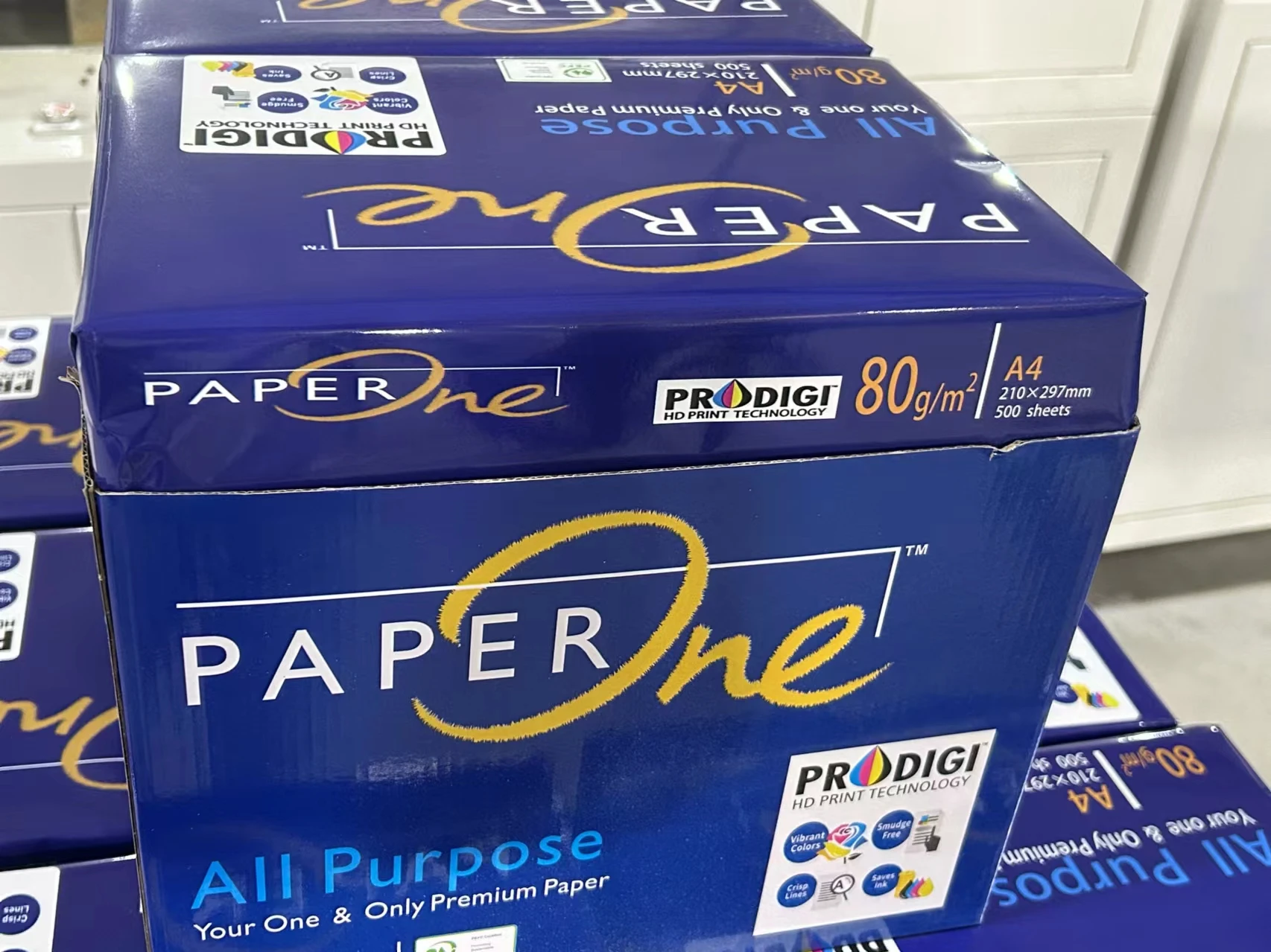 Wholesale office printer papers from china factory 70gsm 80gsm bond paper a4 ream paperone copy paper