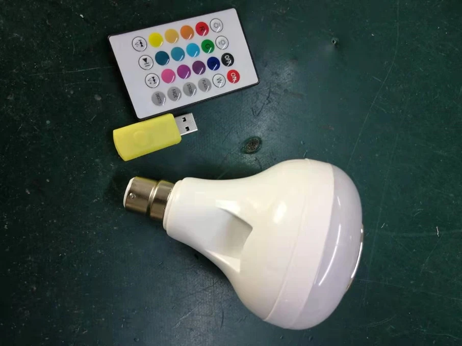 Светодиодная музыкальная лампа RGB + для динамика с дистанционным управлением 12 Вт светодиодная USB Беспроводная