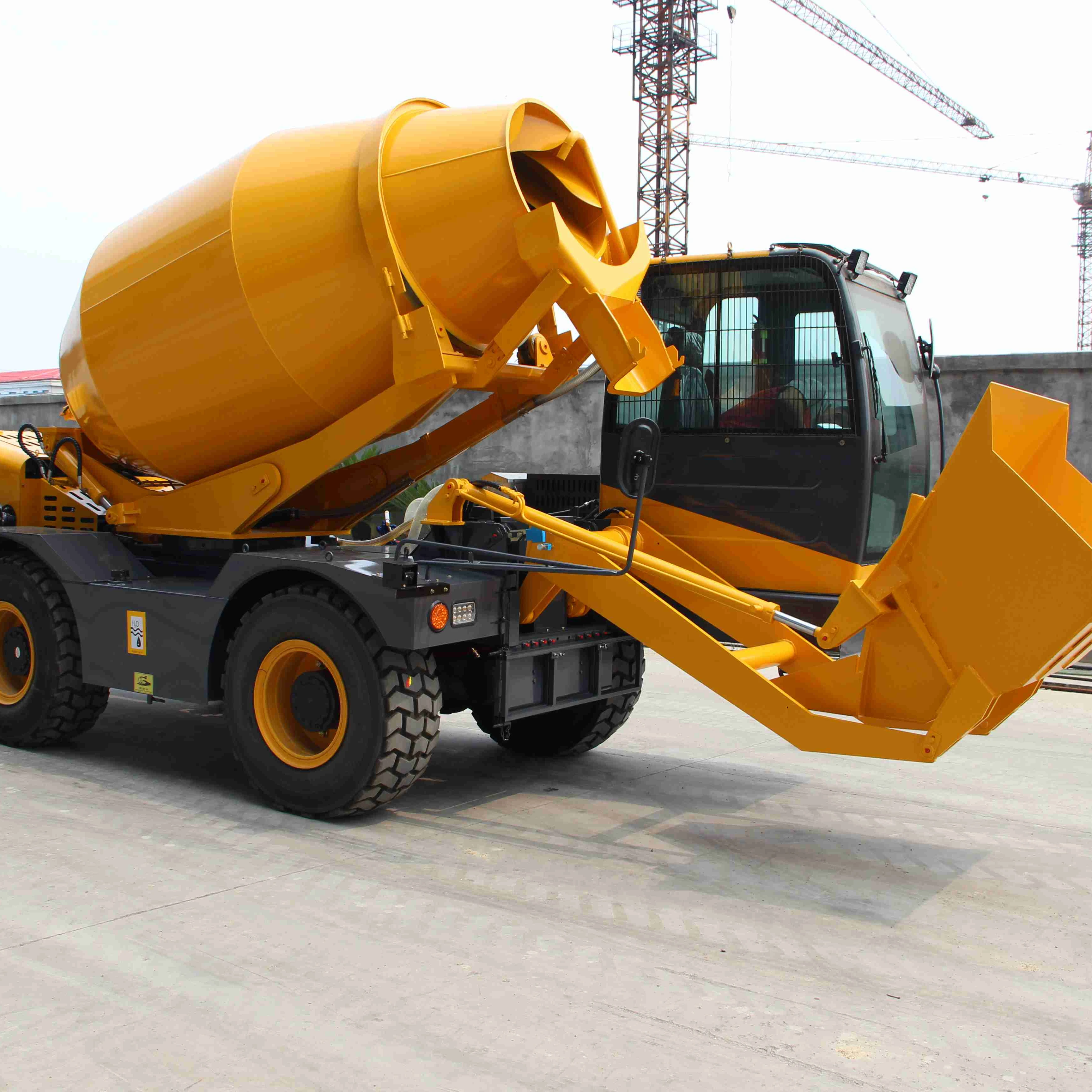 Мобильная дизельная самозагружающаяся Бетономешалка JBC 5, 5 м3