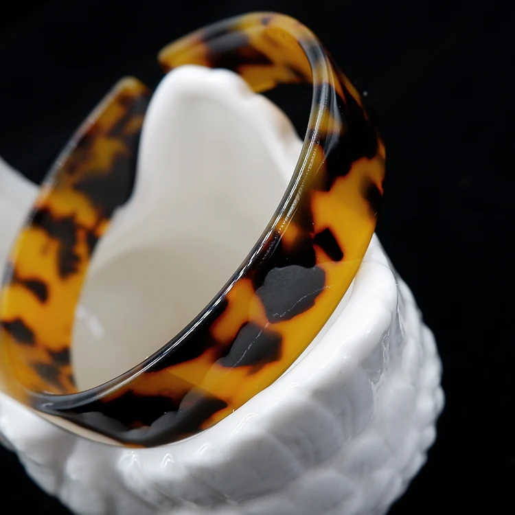 fashion Acetie Acid Acetate tortoiseshell acrylic bracelet