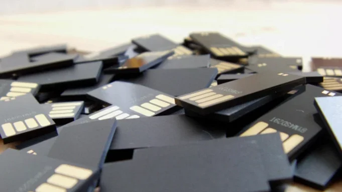 Provide UDP pendrive usb flash drive disk chips patch processing   usb 2.0  chips 32gb