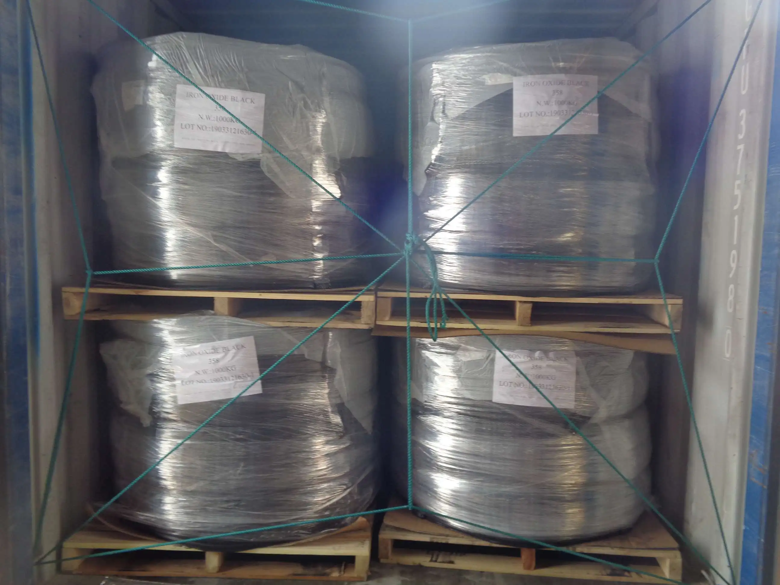 Окрашенный черный оксид железа для цветных бетонных кирпичей