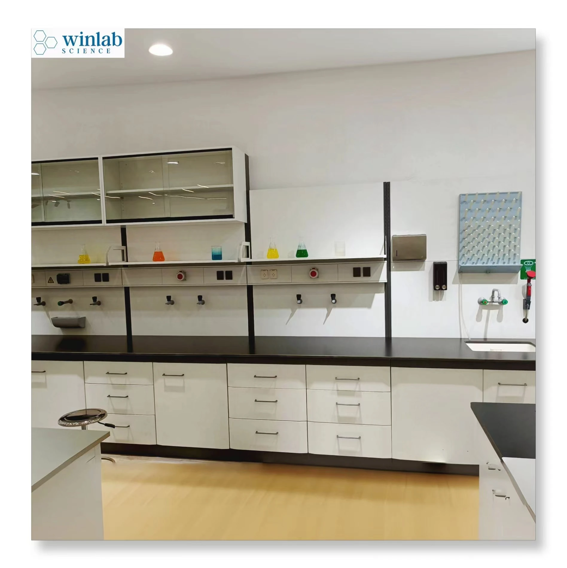 Chemistry laboratory school workbench Hospital laboratory workbench Operating table Operating table clinic table