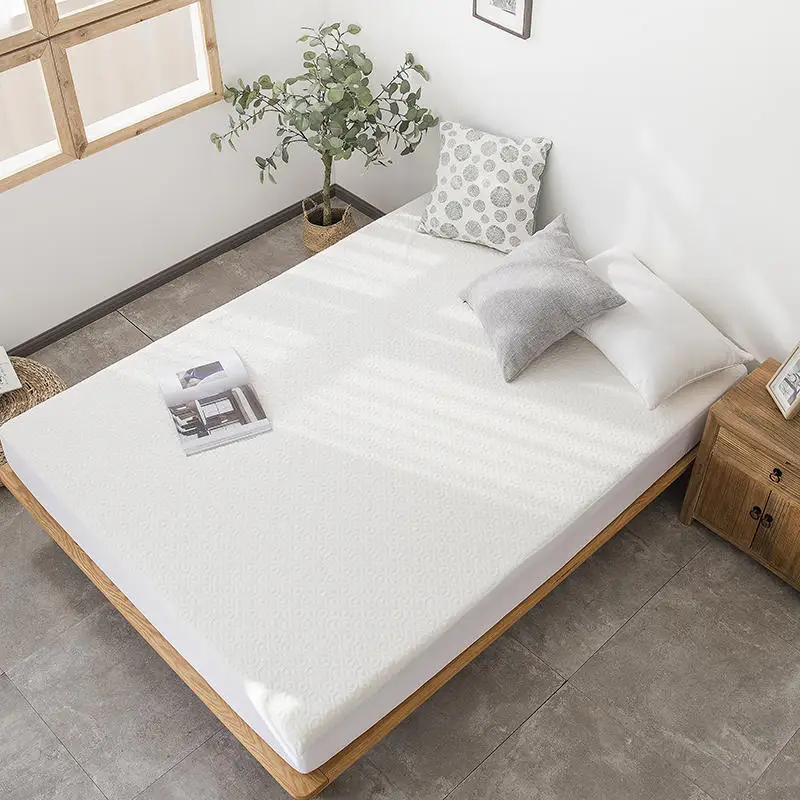 100% Bamboo Fabric All-Season Bed Protection Pad Plain Dyed Knitted Waterproof Protector Mattress Cover