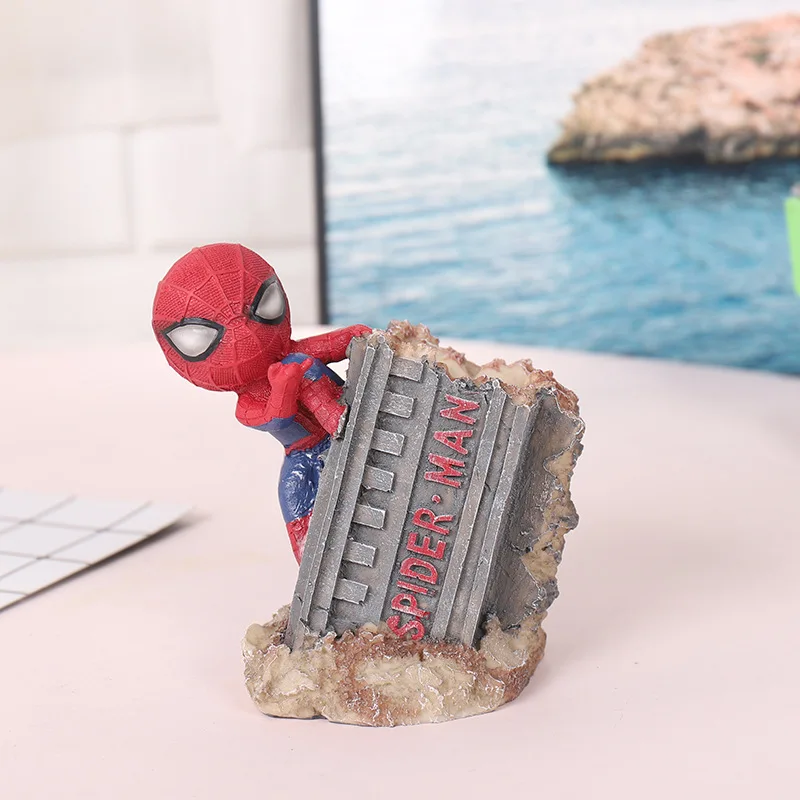 Modern creative home Marvel extraordinary spider man pen holder ornaments student gifts resin crafts ornaments