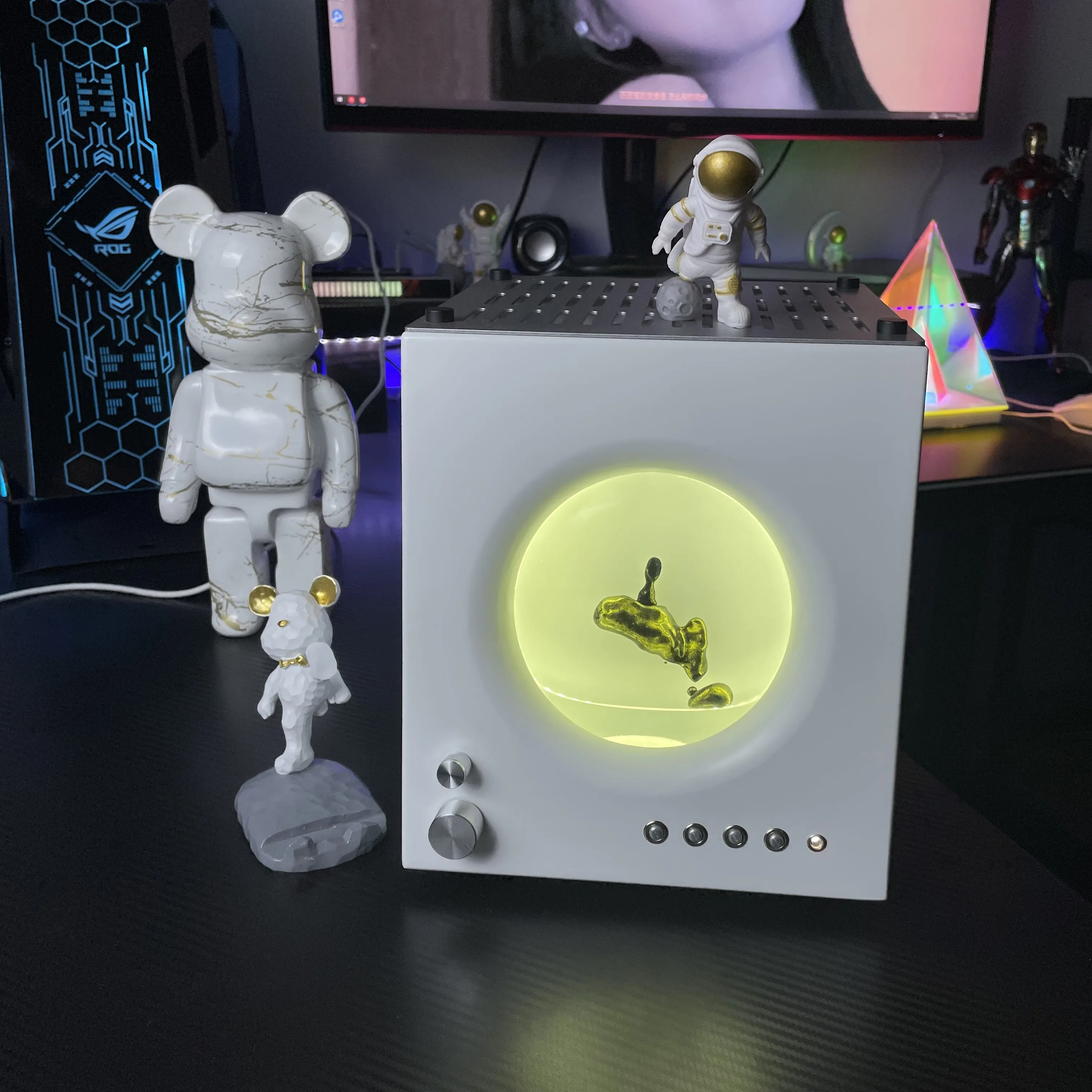 Amazon Sells Portable Ferromagnetic Magnetic Fluid Venom Music Speakers Antigravity Venom Sport Game Speakers with Blue tooth