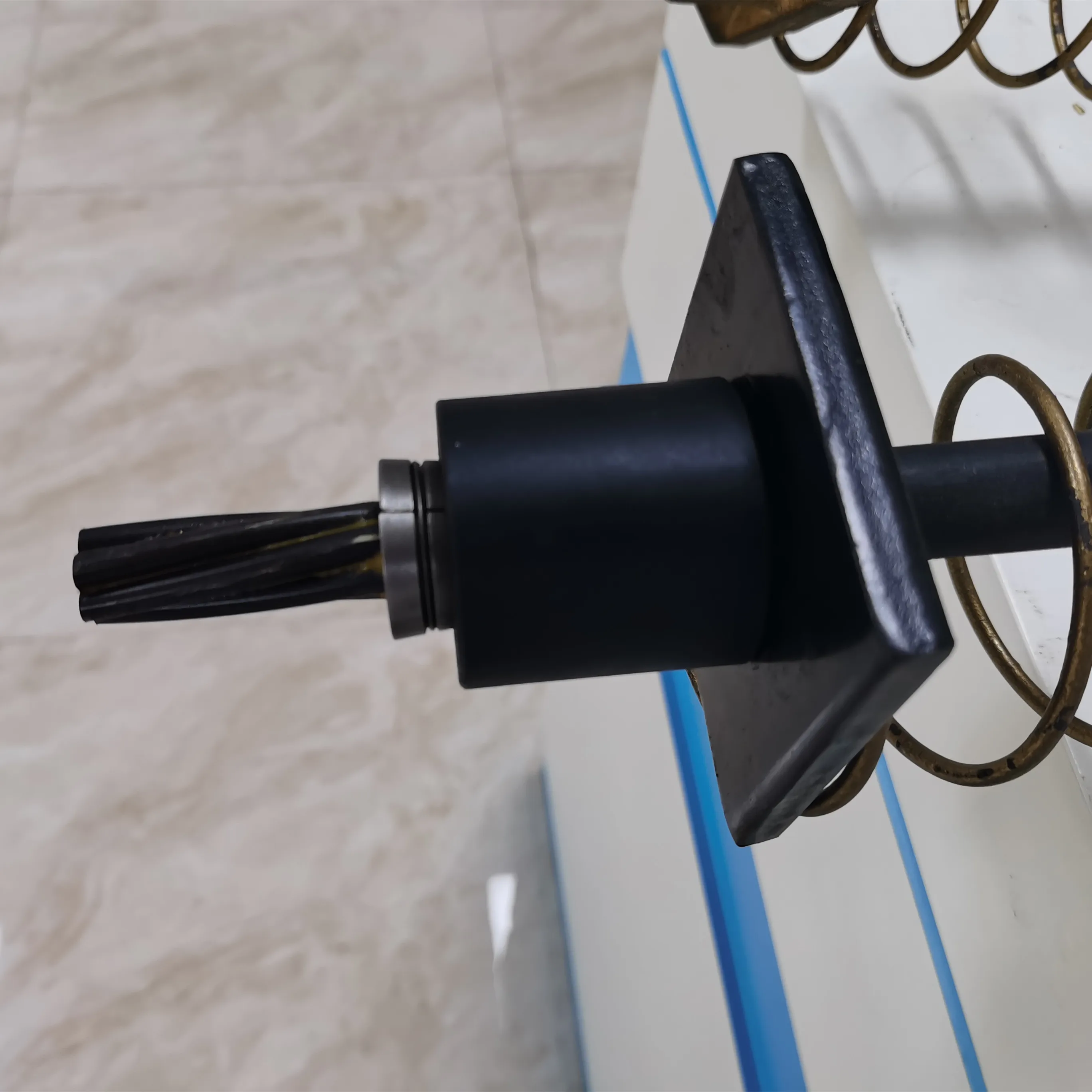 4mm anchor grip wedge for pc wire