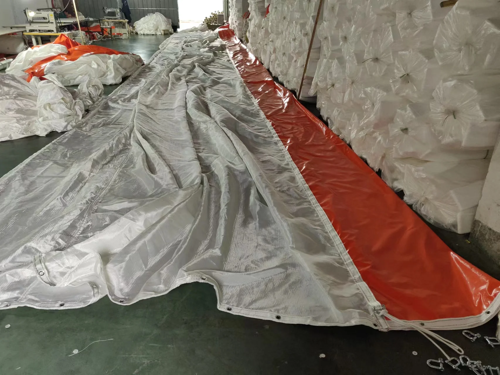 Geotextile floating silt curtain For Oil spill control
