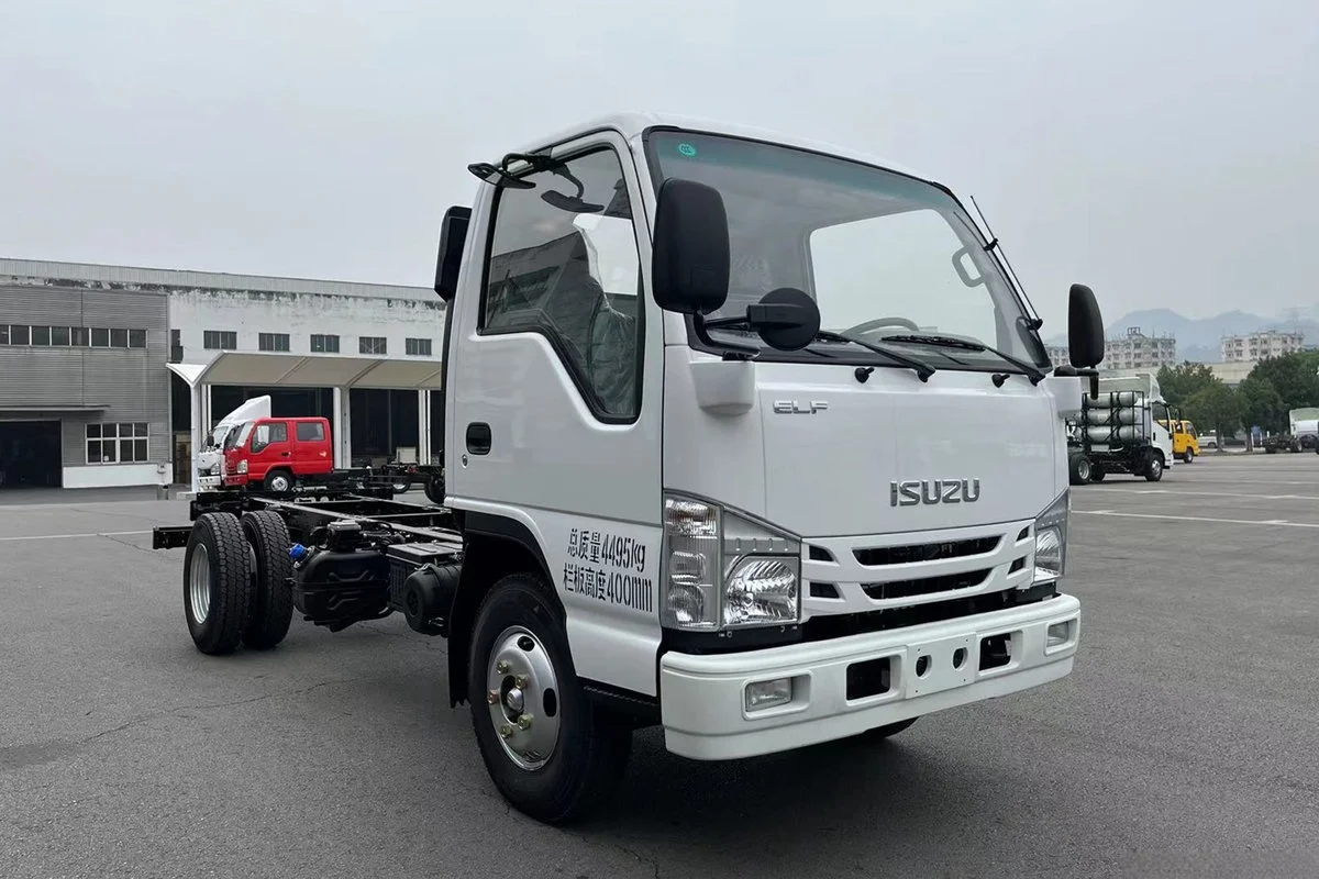 Vehicle Qingling Isuzu 100P Light Cargo Truck Car Diesel Oil Power Vehicle Trucks MINI EV Truck
