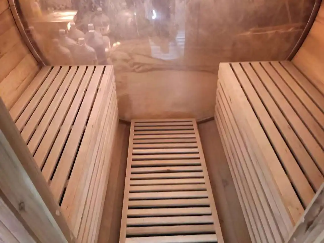 China Sauna Manufacturer Outdoor Solid Wood Barrel Sauna Wholesale