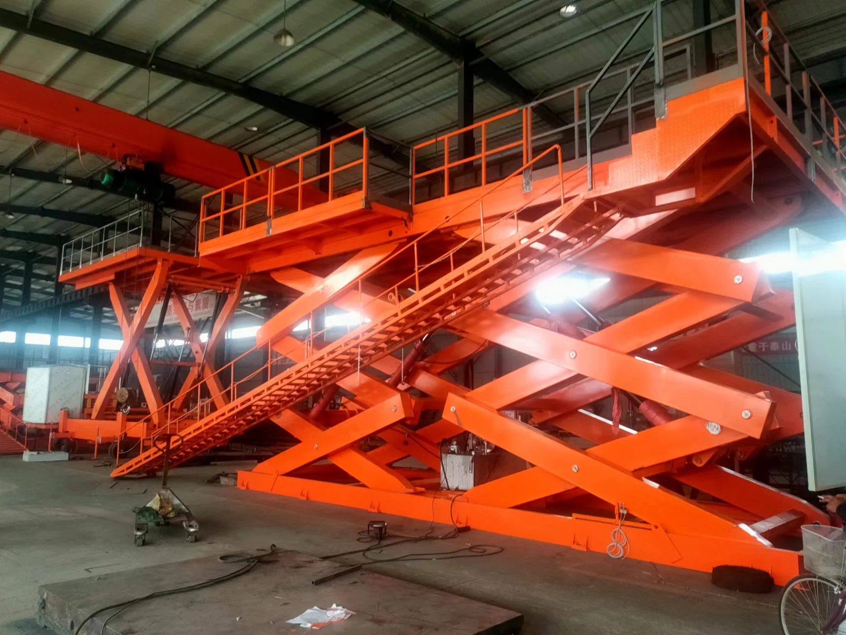 2m CE Certified Hydraulic Small Electric Scissor Lift Table Fixed Lifting Platform