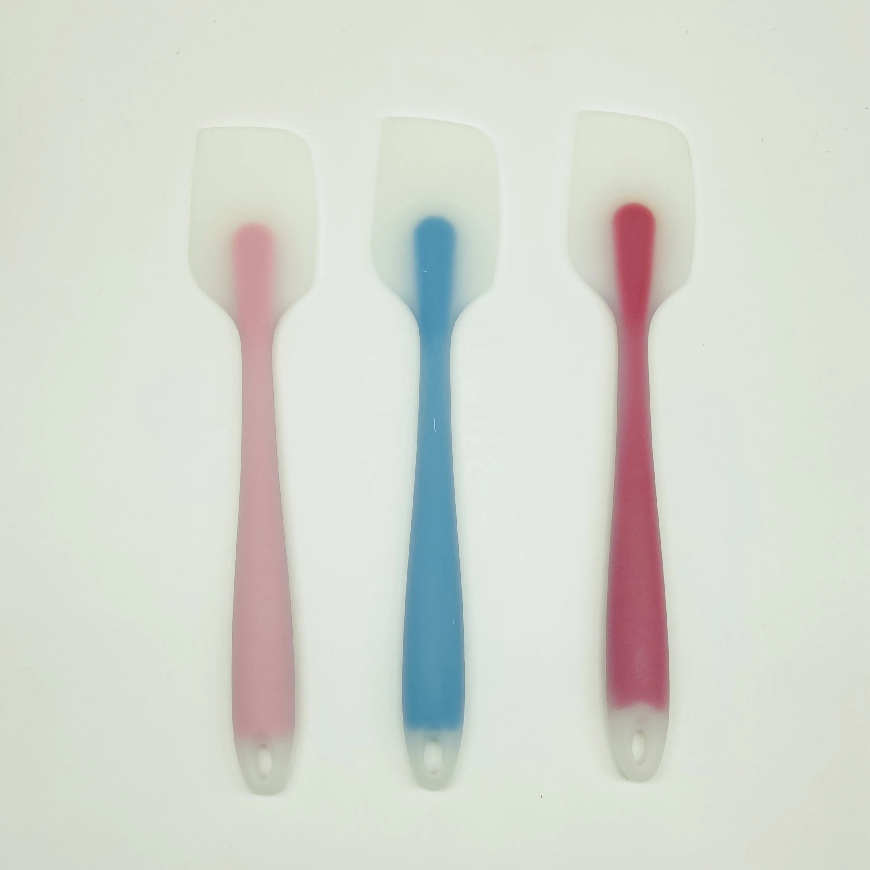 Sell well silicon rubber spatula cream cake decorating spatulas heat resistant silicone kitchen spatula