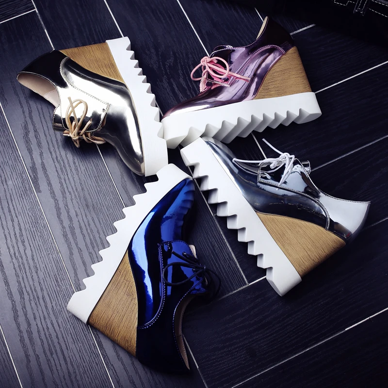 Fashionable Bright Glossy Lace-Up Anti-Slip Wedges for Ladies Single Shoes